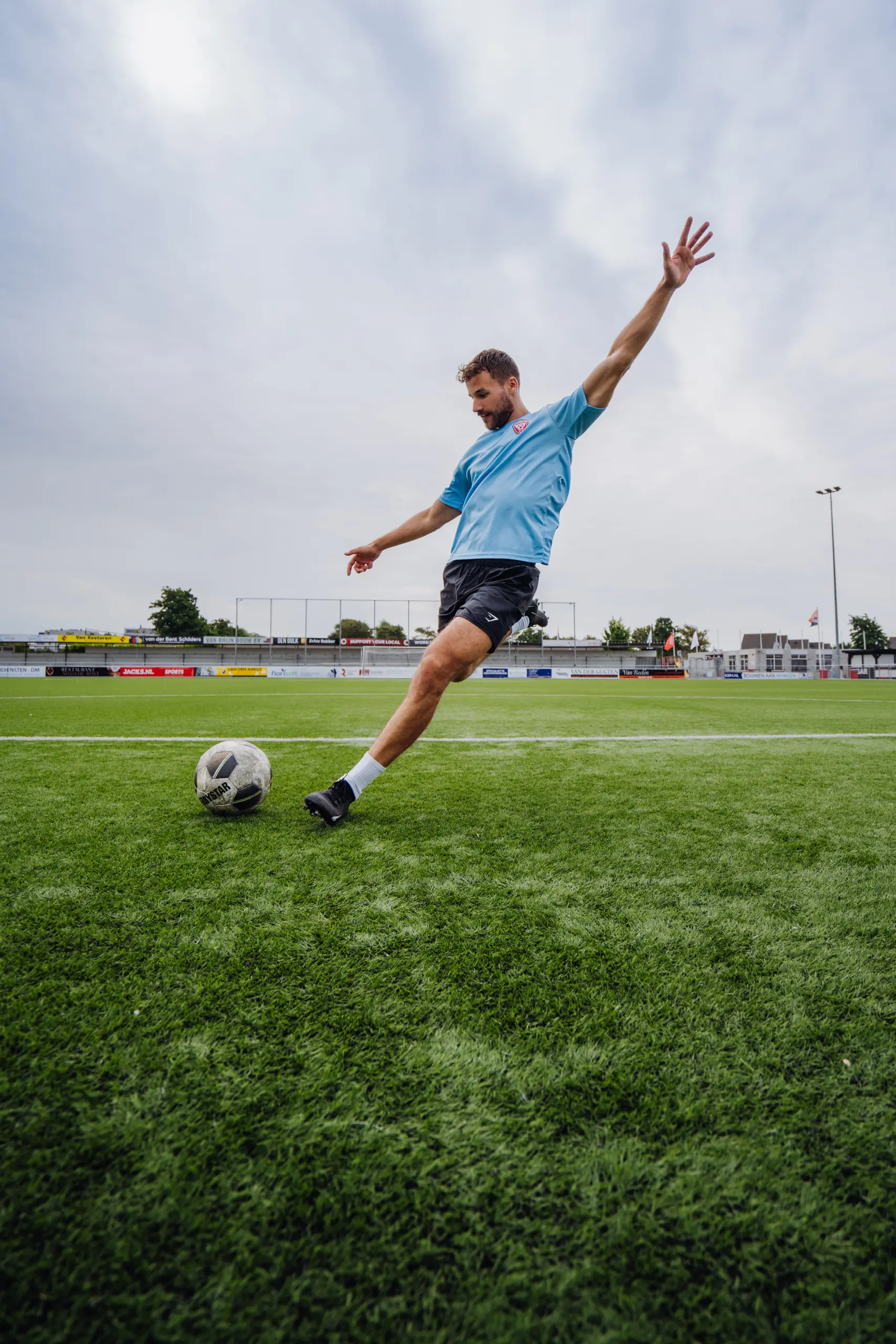 Vitaal Fysiotherapie Katwijk bal schieten